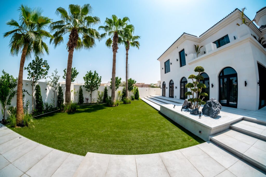 Commercial Vs Residential Landscaping in Dubai: A Quick Guide